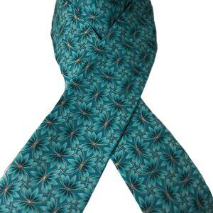 Classic Shaped Equestrian Stocktie Foxhunting teal